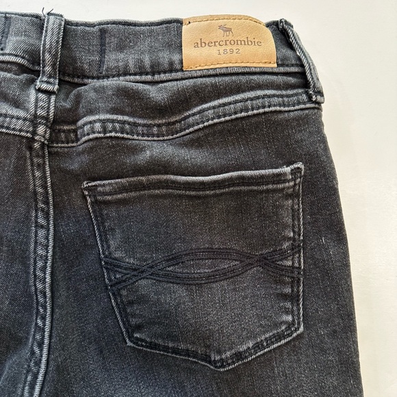 Abercrombie & Fitch Kids High Rise Ankle Straight Black Jeans Girls Size 11/12 - Picture 7 of 10